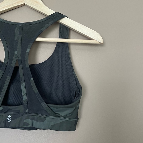 {Athleta} Contender Printed Racerback Sports Bra in Black Olive Camo - Small - Picture 6 of 8